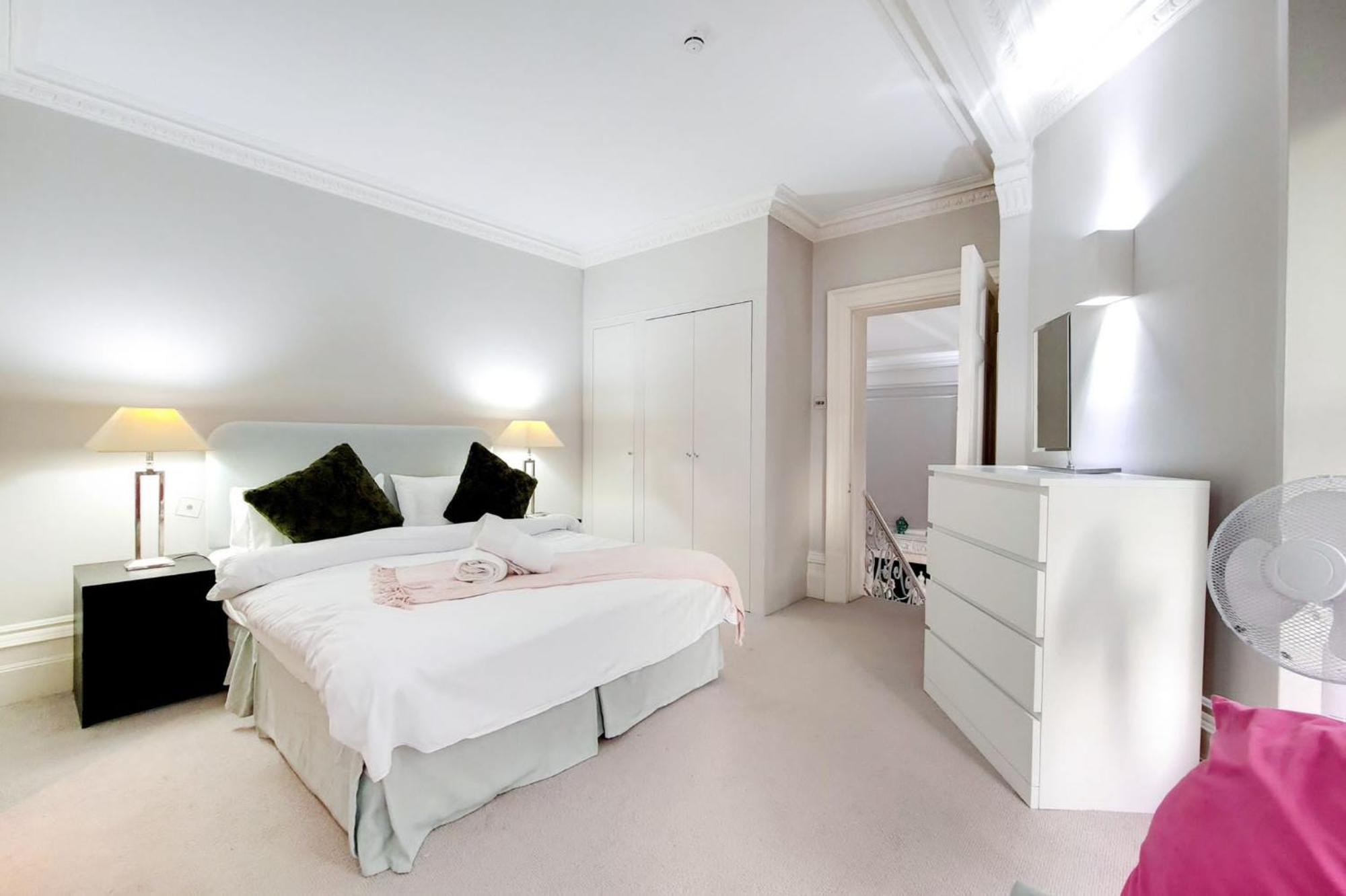Sir Hans Sloane Apartments London Room photo
